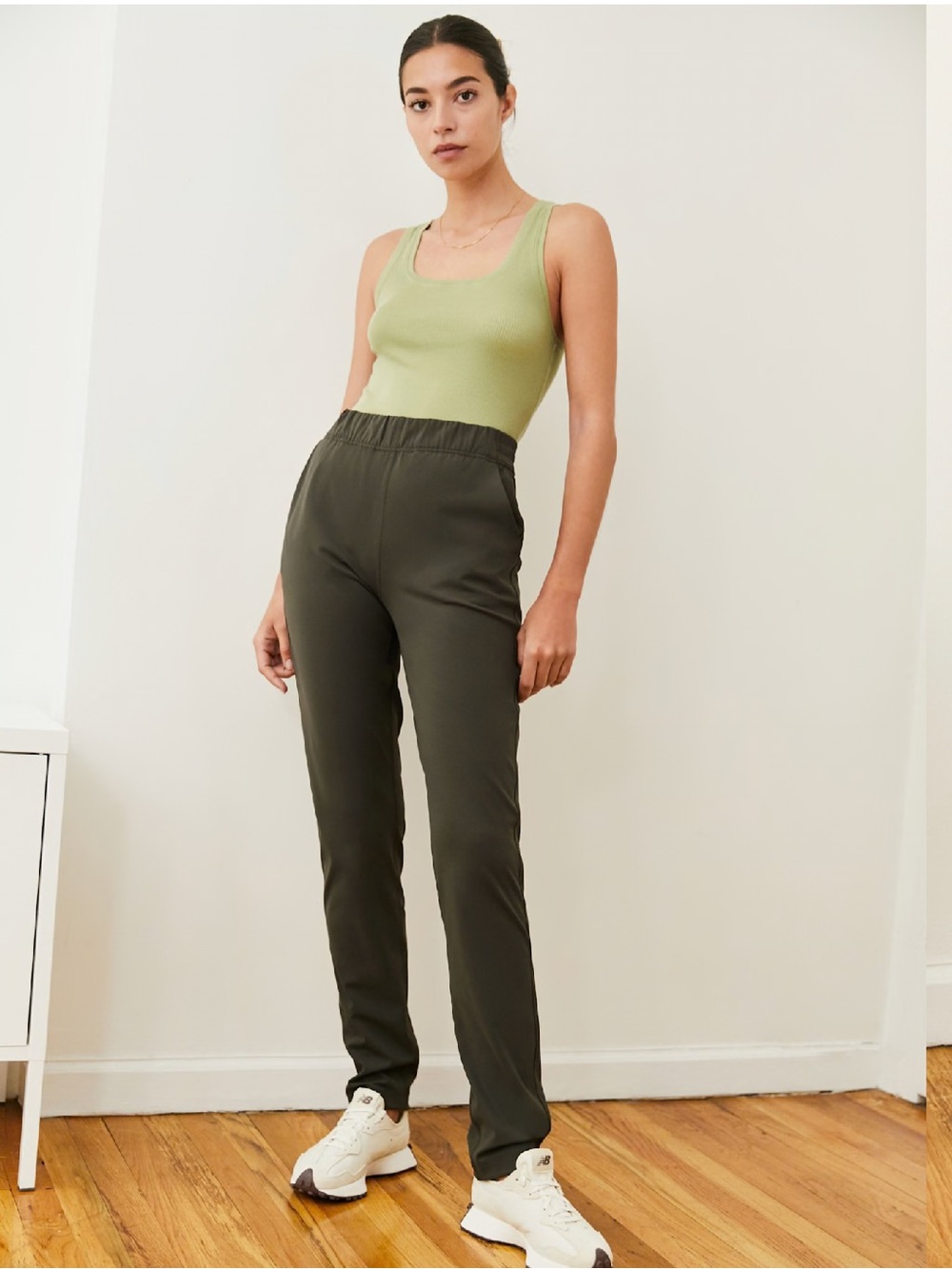 The Babaton Group Weekender Pant